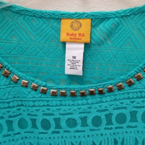 Bundle 3/$20 EUC Ruby Rd 1X top - Picture 5 of 6